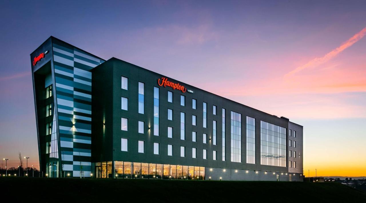 Hampton By Hilton Blackburn Блекберн Екстер'єр фото