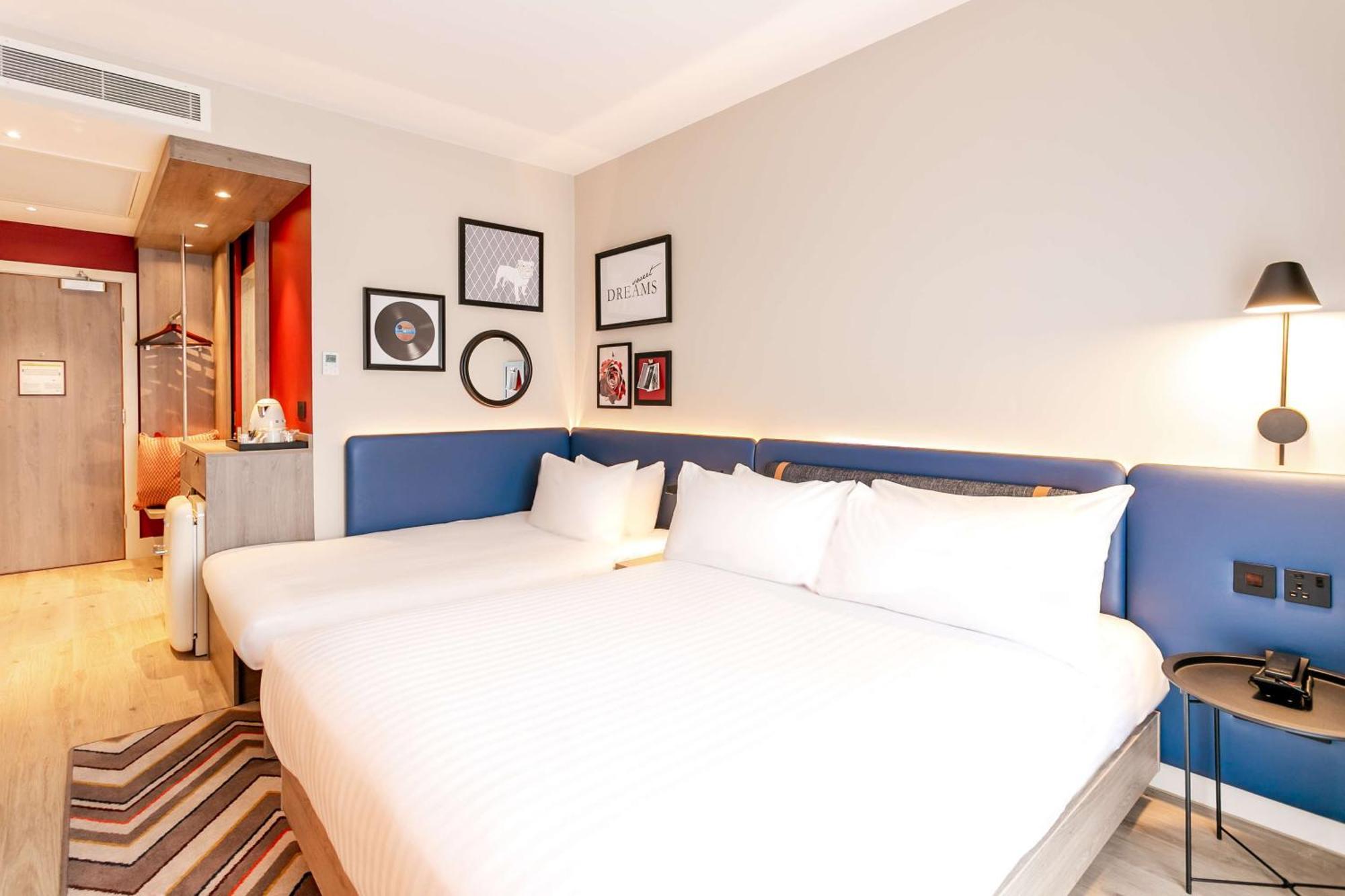Hampton By Hilton Blackburn Блекберн Екстер'єр фото